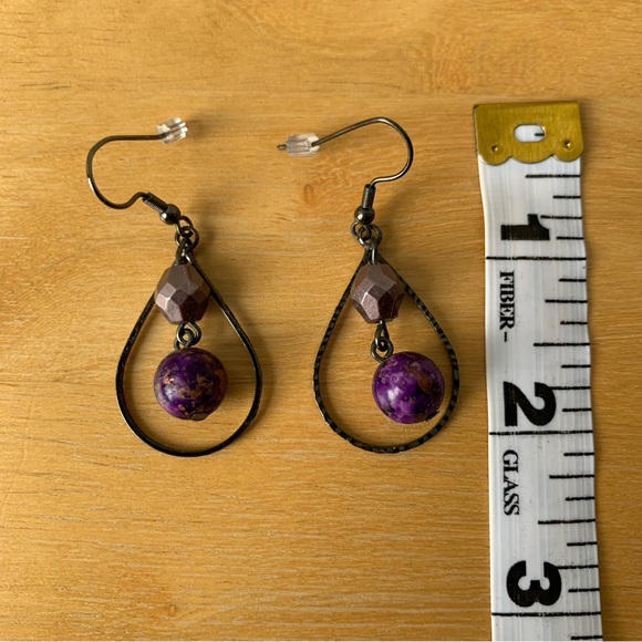 Purple beaded bracelet with matching earrings - Picture 5 of 5